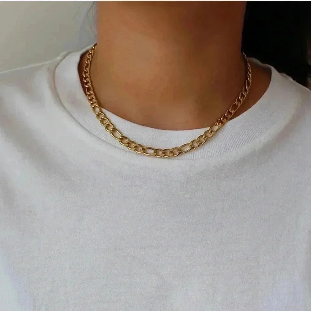 Figaro Chain Necklace | 18k Gold Plated - Picture 7 of 7